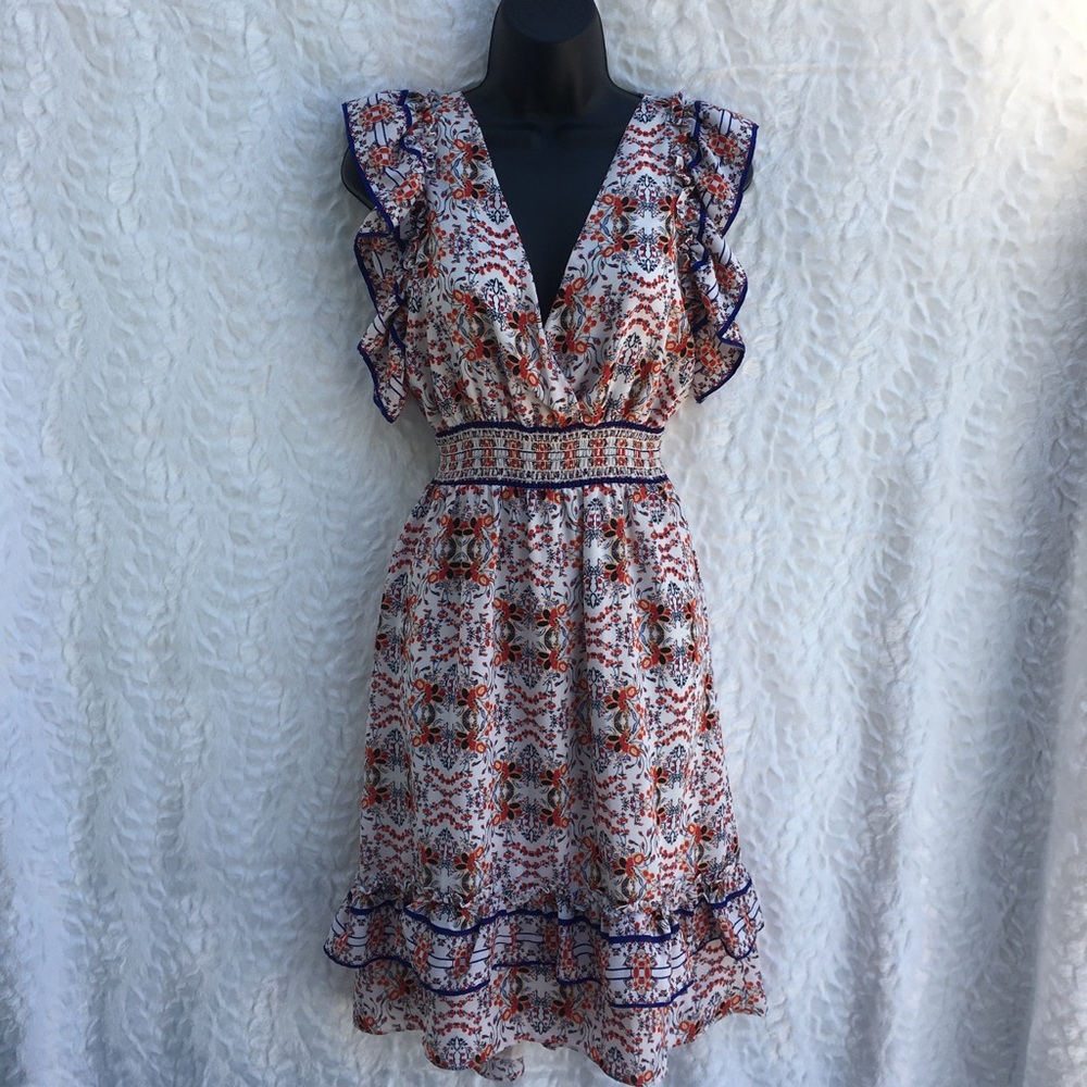 Max Studio V-Neck summer dress